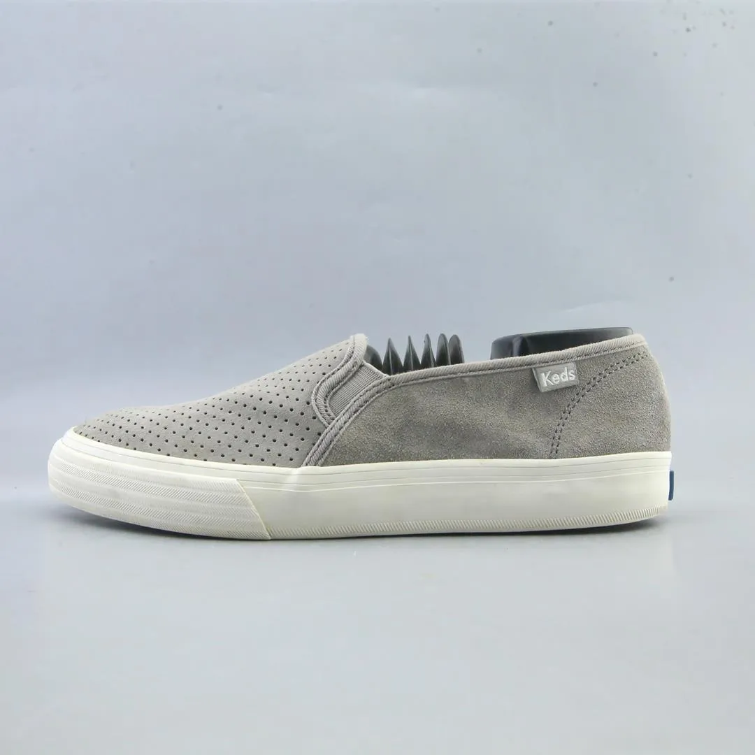 KEDS . Star Walk Safe Land