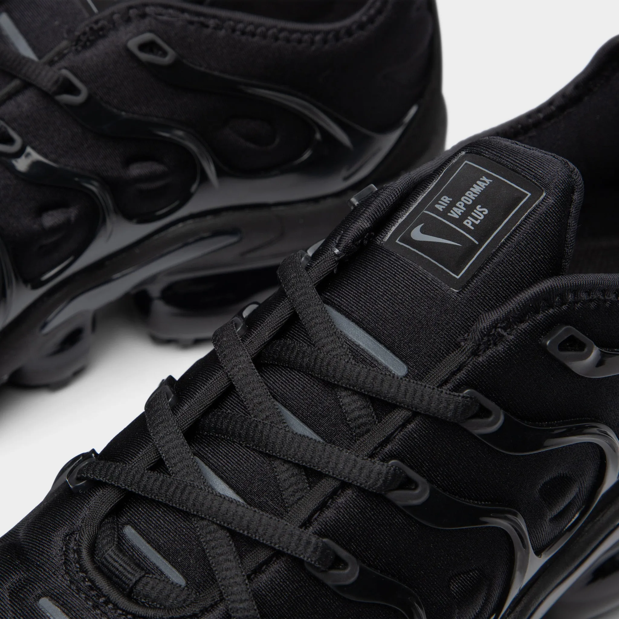 Nike Air Vapormax Plus Black / Black - Dark Grey Easy Hike