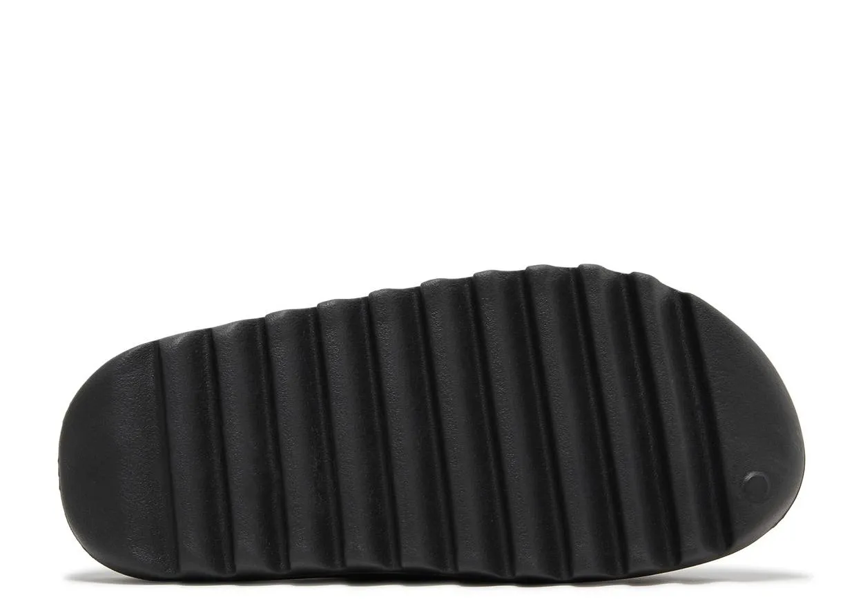 Outdoor Ready Style Basic Adidas Yeezy Slide Onyx