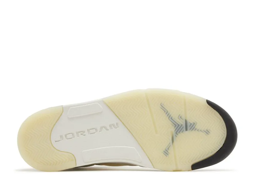 Travel Ready Flat Grip Air Jordan 5 Retro SE Sail