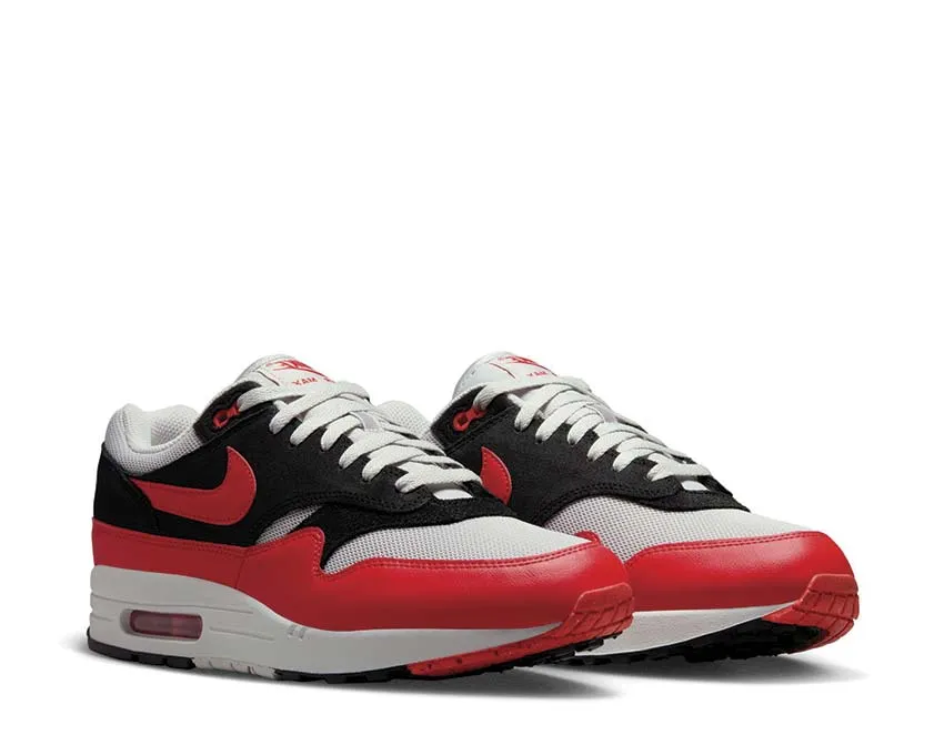 Nike Air Max 1 Essential "Light Crimson" Dynamic Style