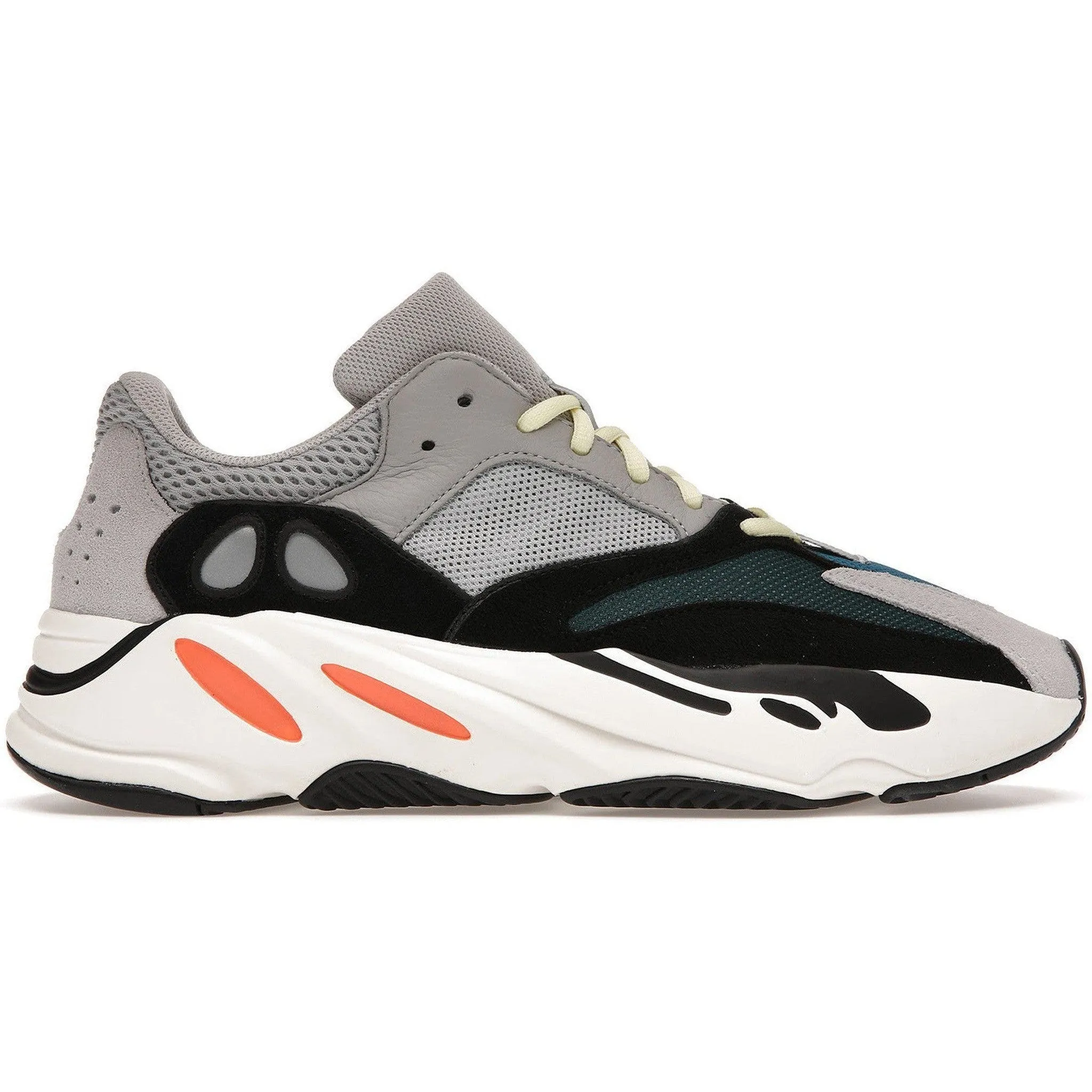 Flexible form Adidas Yeezy Boost 700 Wave Runner