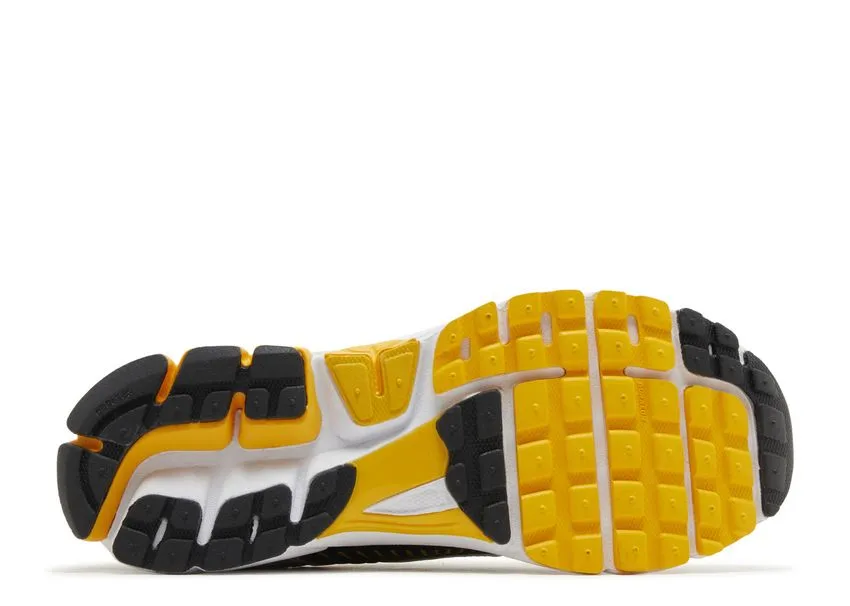 Nike Zoom Vomero 5 Photon Dust Laser Orange shock - absorbing LaceUp