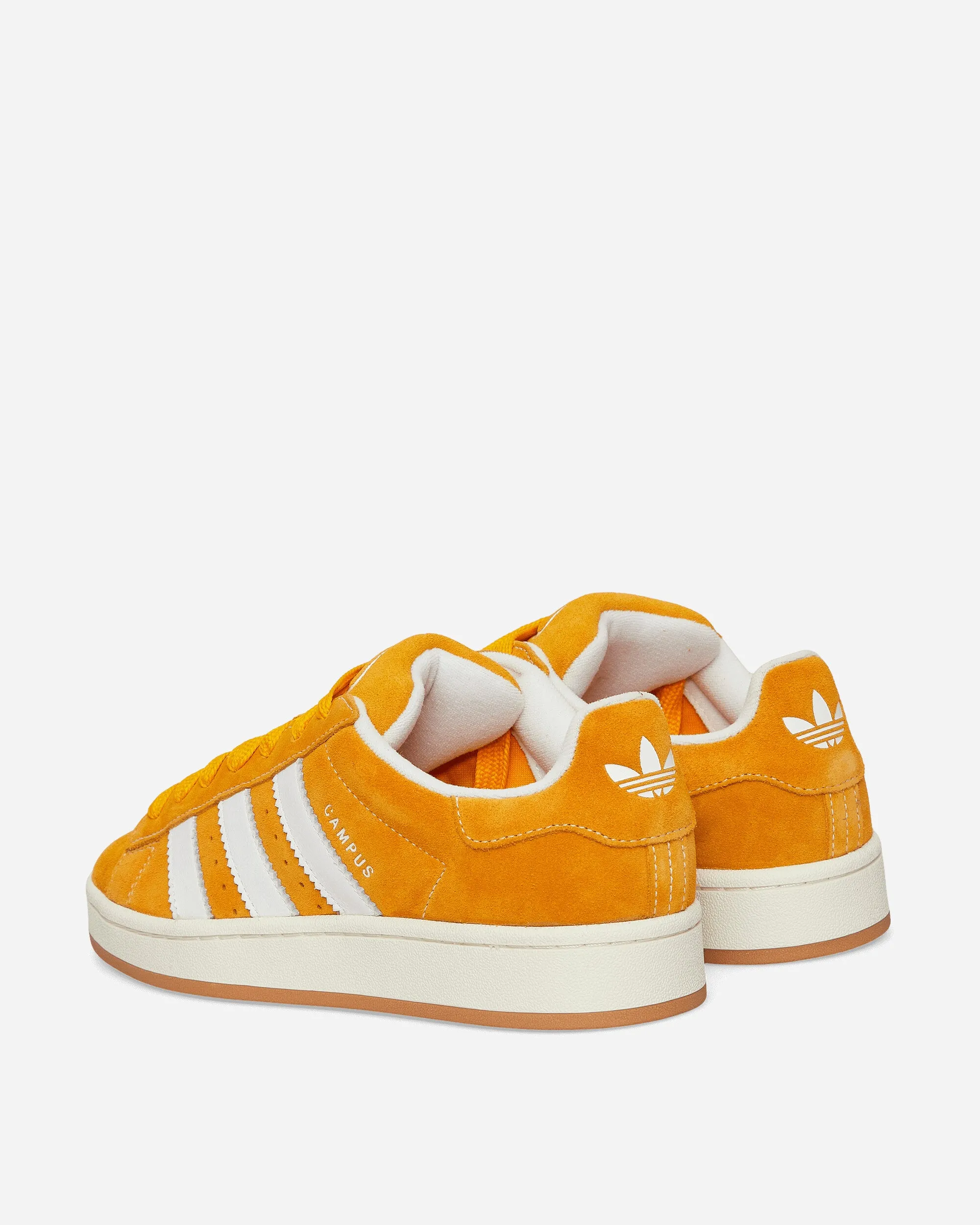 Campus 00s Sneakers Collegiate Gold / White group walk Gym Life