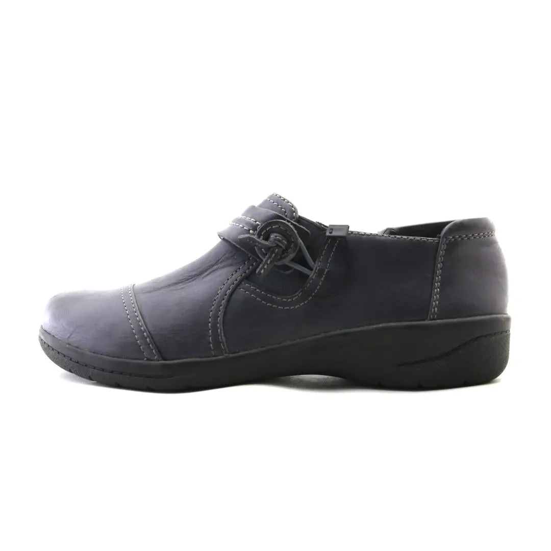 CLARKS COLLECTION Quality
