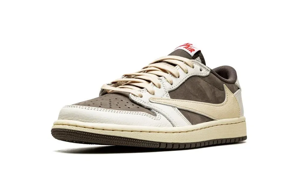Air Jordan 1 Low Retro OG x Travis Scott Reverse Mocha Kick Power