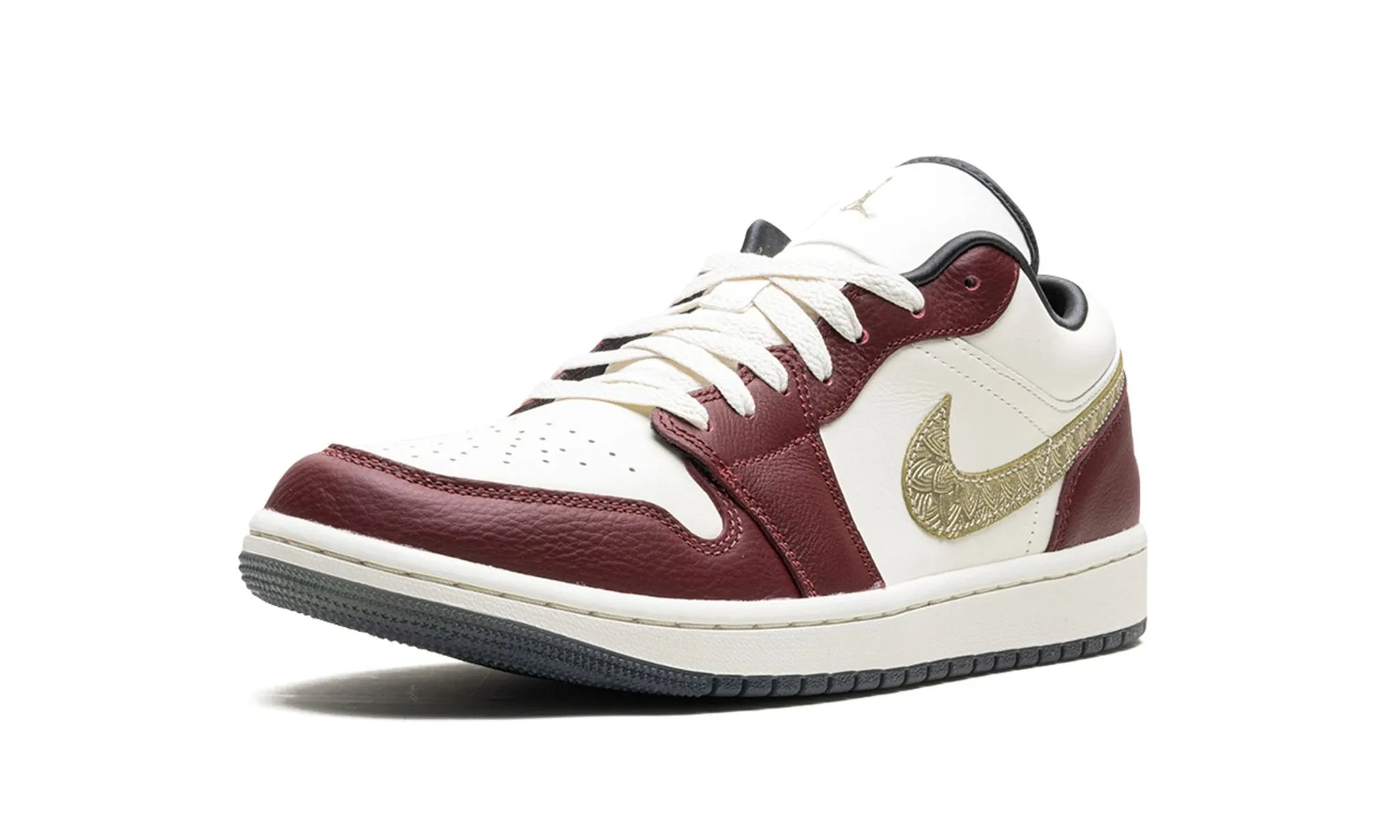 Air Jordan 1 Low Wmns Chinese New Year 2024 Foot Support