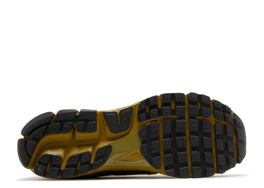 Nike Zoom Vomero 5 Pacific Moss multi - density sole
