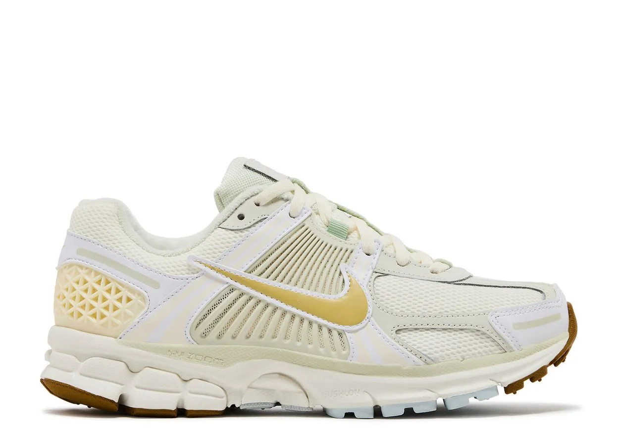 color - orange energy - return running shoes Nike Zoom Vomero 5 Sail Buff Gold