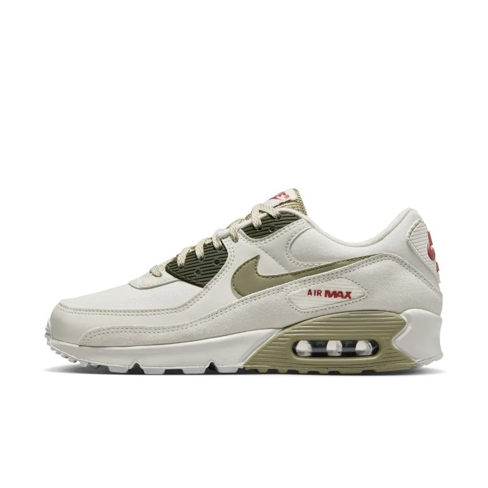 Air Max Pulse Lifestyle Shoes Easy Outfit