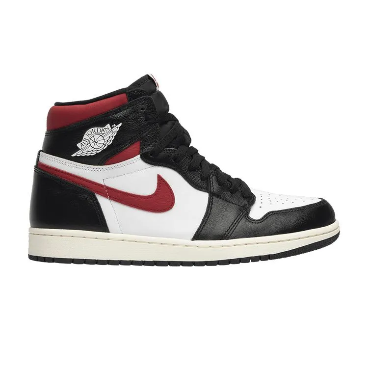 Jordan 1 Retro High Black Gym Red Comfort sole Easy to Wear