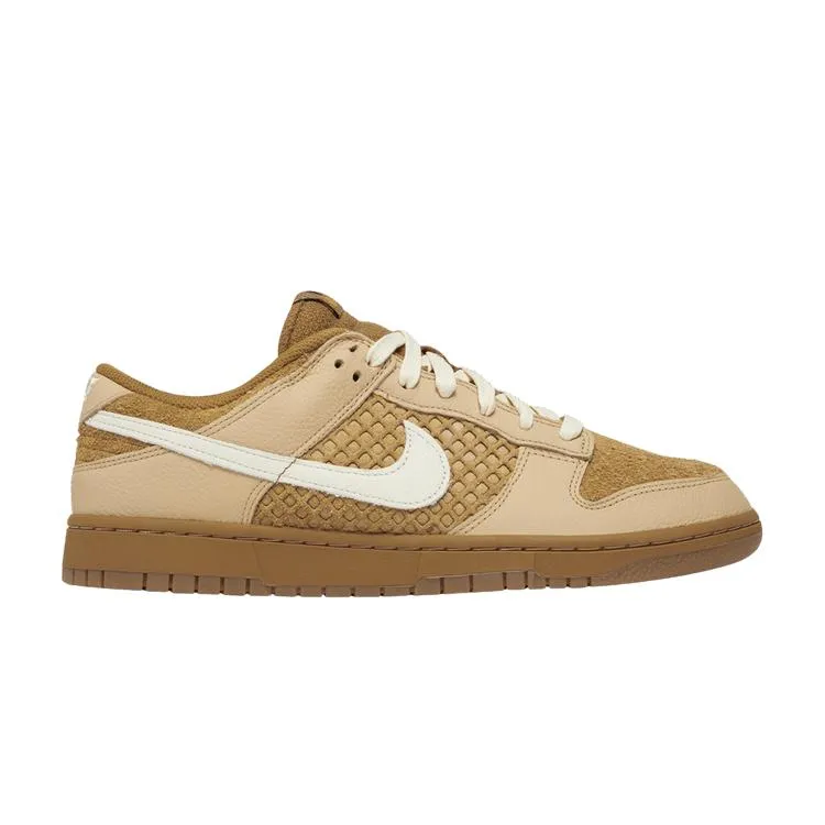 Nike Dunk Low Waffle Fashion Element