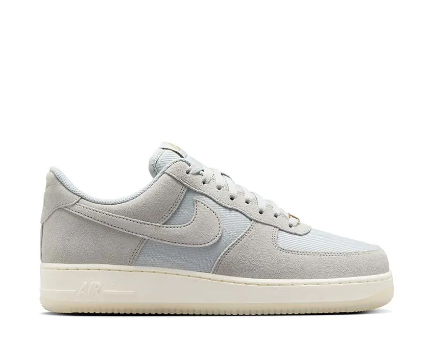 Nike Air Force 1 '07 LV8 "Smoke Grey" Walk Daily