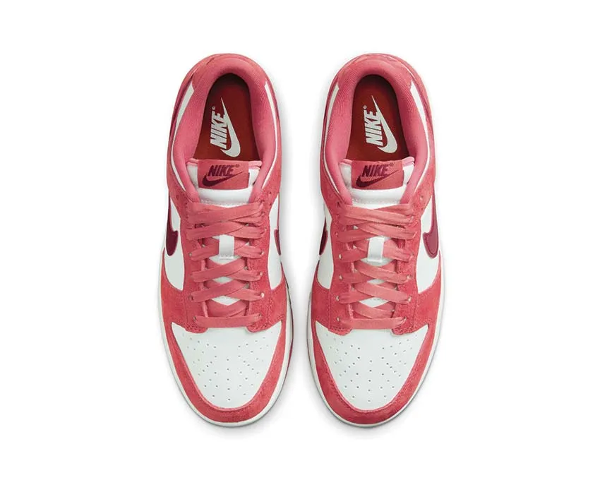 Nike Dunk Low W V.Day Cushion Boost Outdoor shoes
