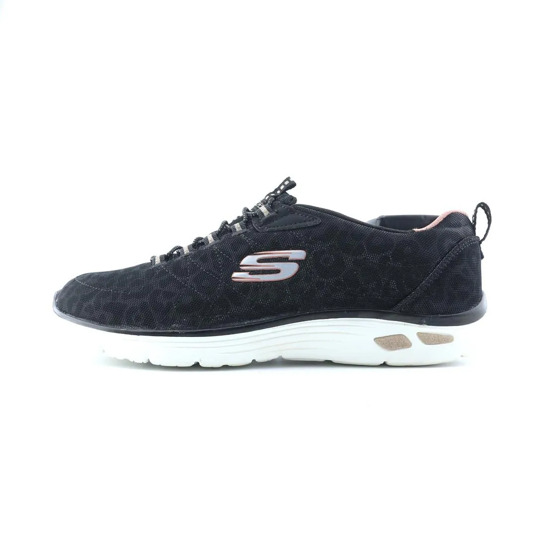 SKECHERS MEMORY FOAM King Strong