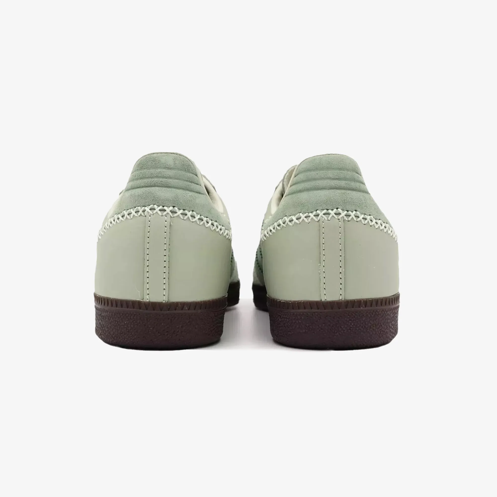 Street Outfit Minimal Texture ADIDAS ORIGINALS | SAMBA x MAHA { HALF GREEN