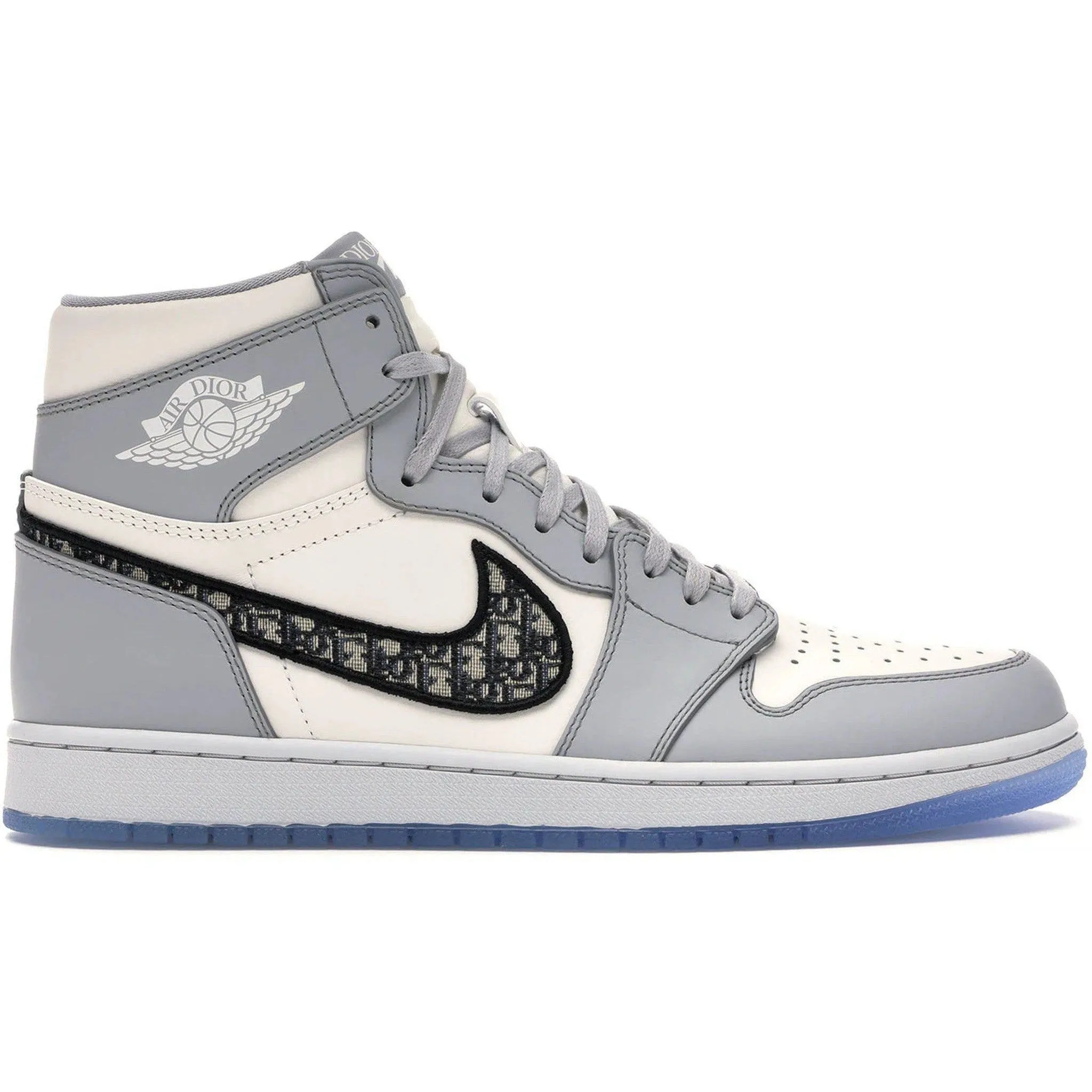 Casual Setting Jordan 1 Retro High Dior