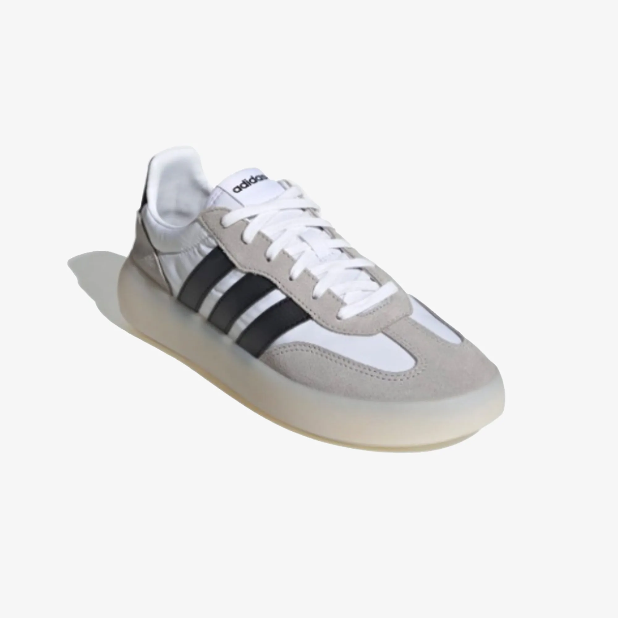 Adidas Originals | BARREDA DECODE { CLOUD WHITE/CORE BLACK/GREY TWO Low Rise Punch Step