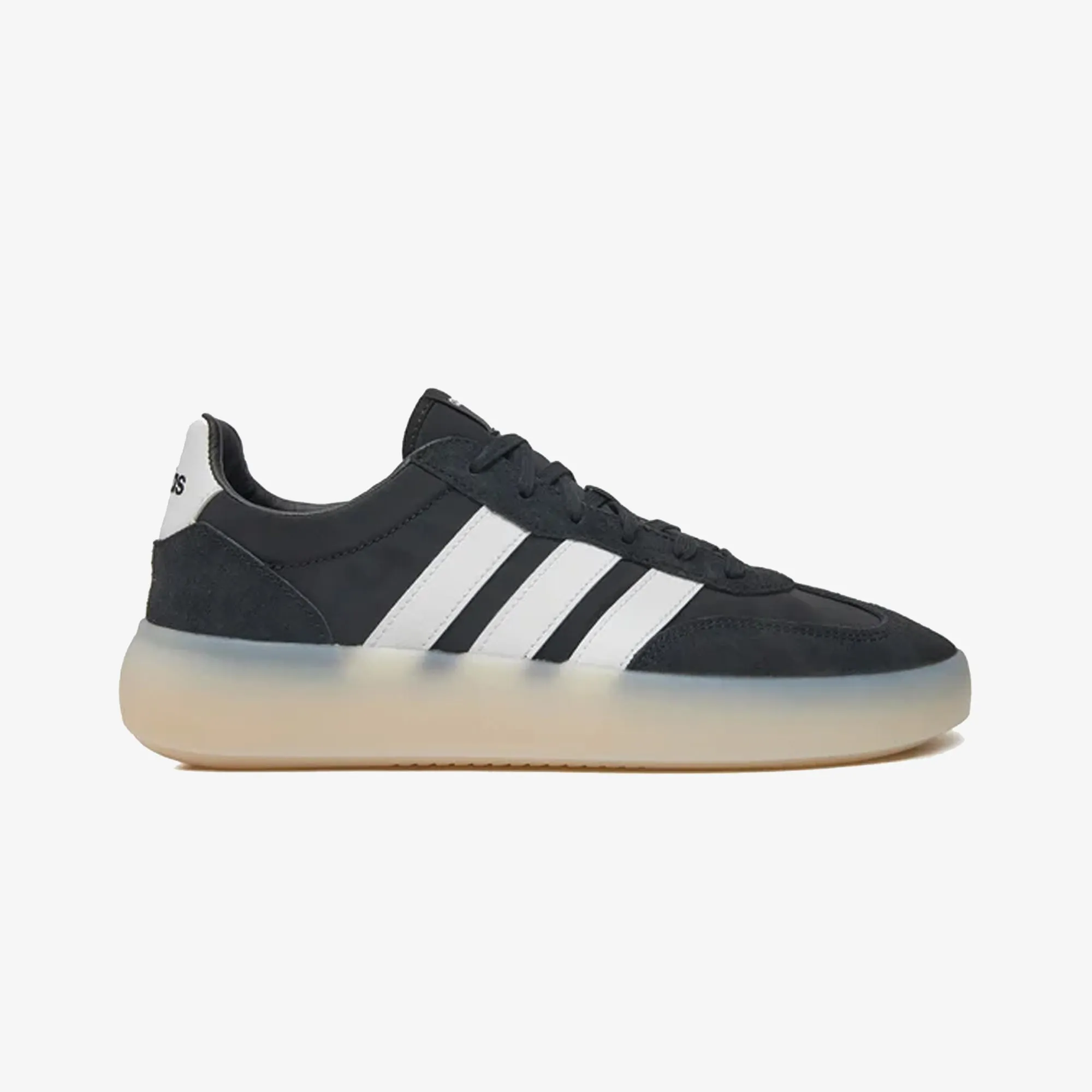 Quick Change Adidas Originals | BARREDA DECODE { CORE BLACK/CLOUD WHITE/CORE WHITE