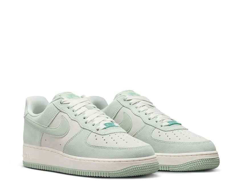 Urban Living Nike Air Force 1 '07 SE W "Spruce Aura"