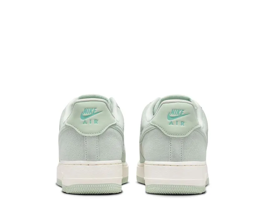 Zip Closure Soft Footwear Nike Air Force 1 '07 SE W "Spruce Aura"