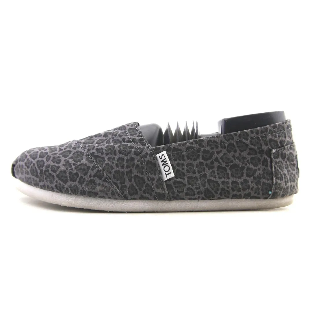 Coastal vibe Queen Touch TOMS ALPARGATA