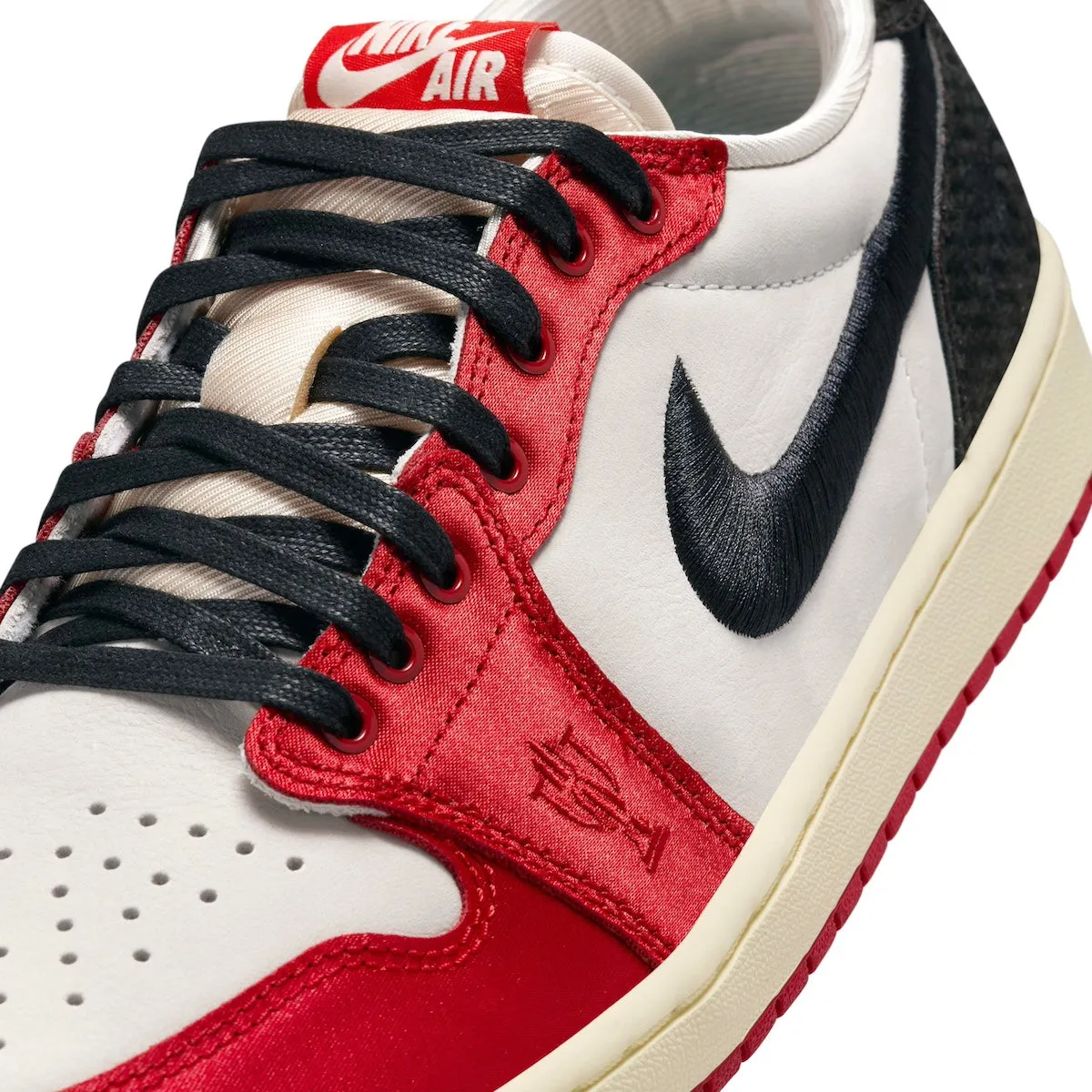 Air Jordan 1 Retro Low OG SP x Trophy Room "Away" Gym Quick design