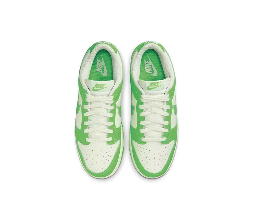 Nike Dunk Low W "Green Strike" Commuter Life Slip Grip