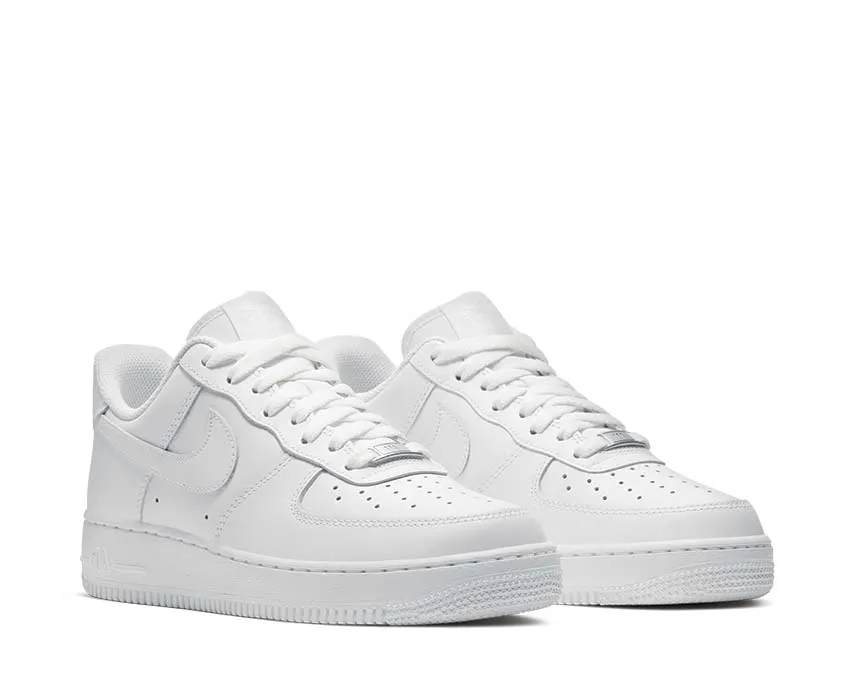 Walk Gear Nike Air Force 1 '07