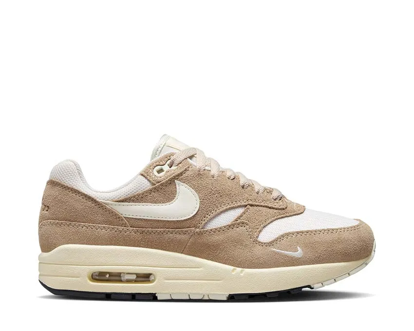 Smooth Step School Day Nike Air Max 1 '87 SE W