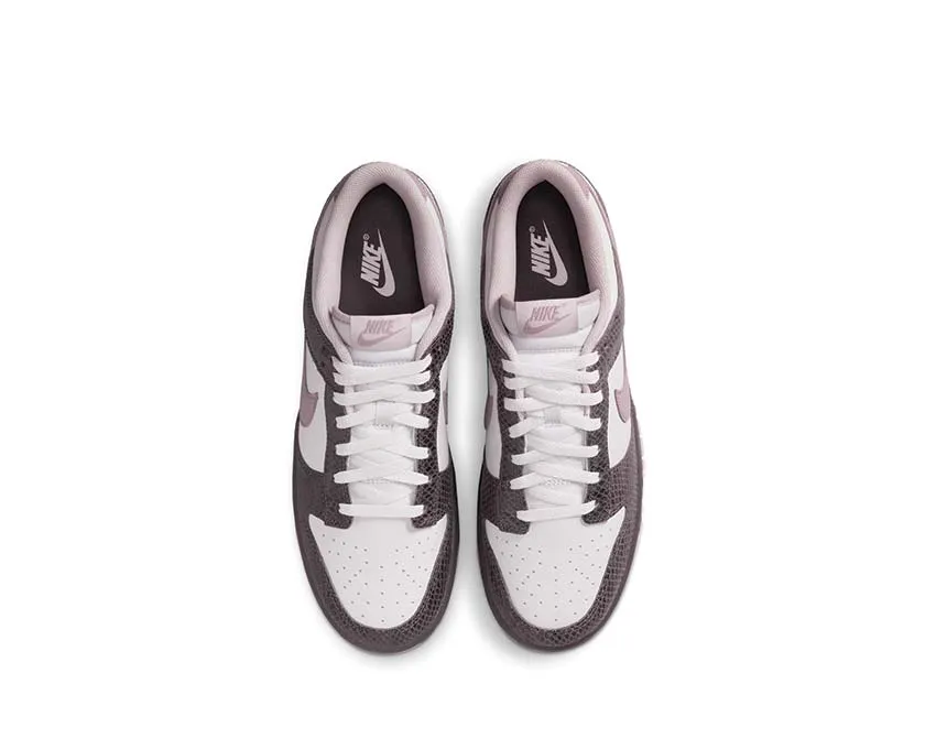 Nike Dunk Low SE "Medium Ash" Snow Step