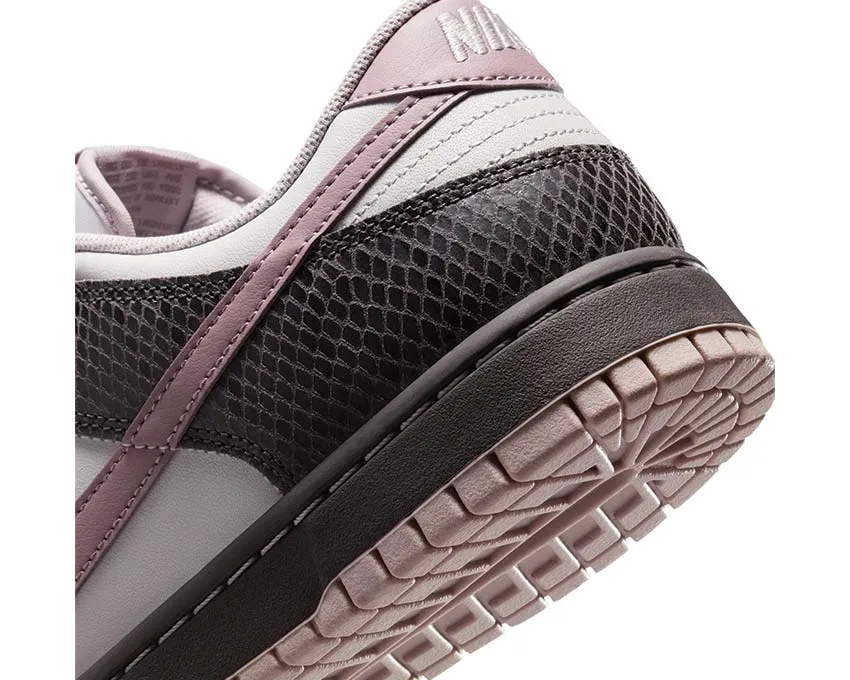 Nike Dunk Low SE "Medium Ash" Outdoor Escape