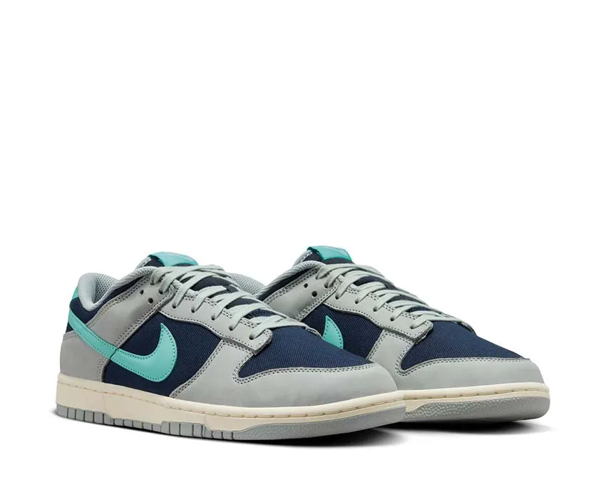 Nike Dunk Low Retro Premium "Green Frost" Dry Steps