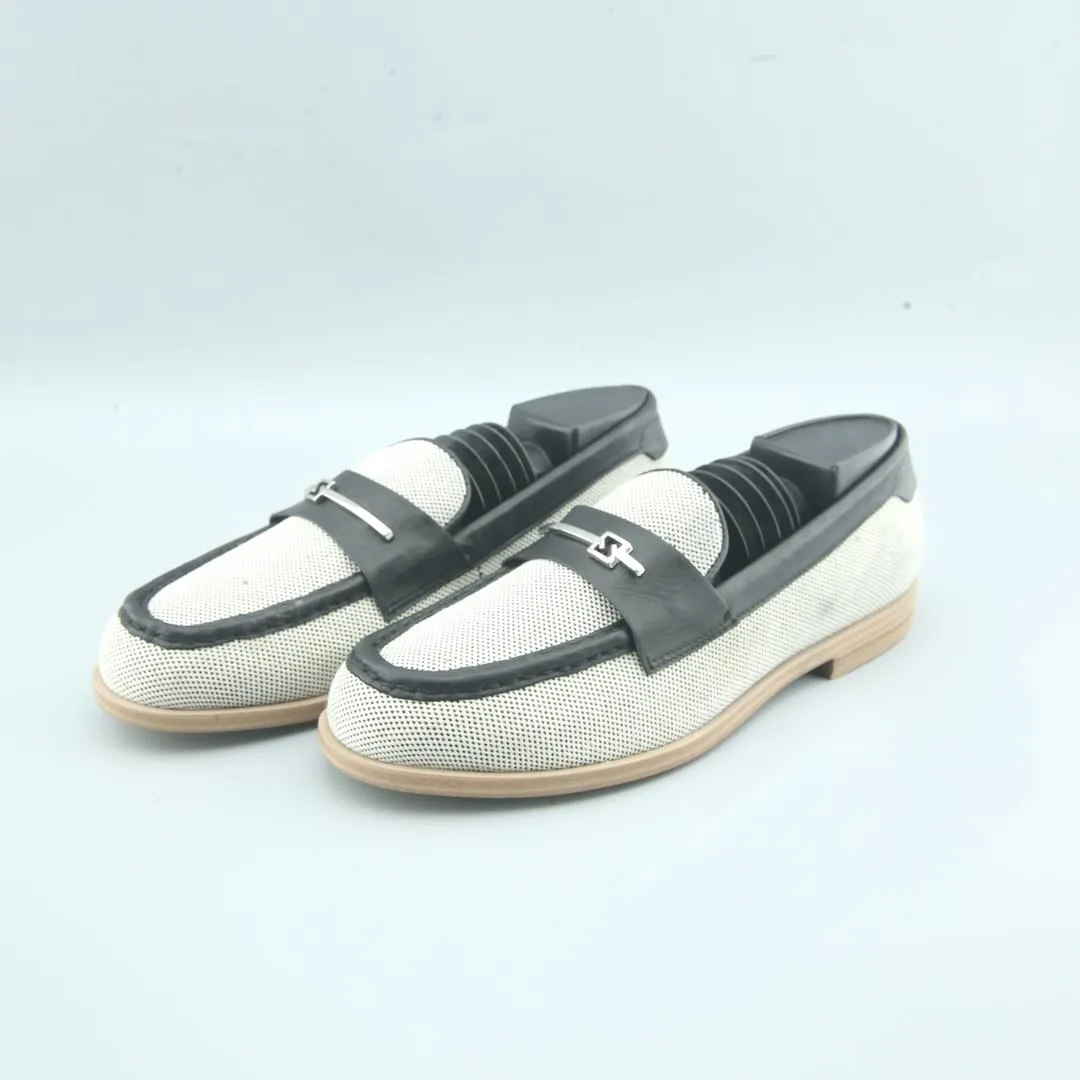 SARTO. RILEYS Rain Guard