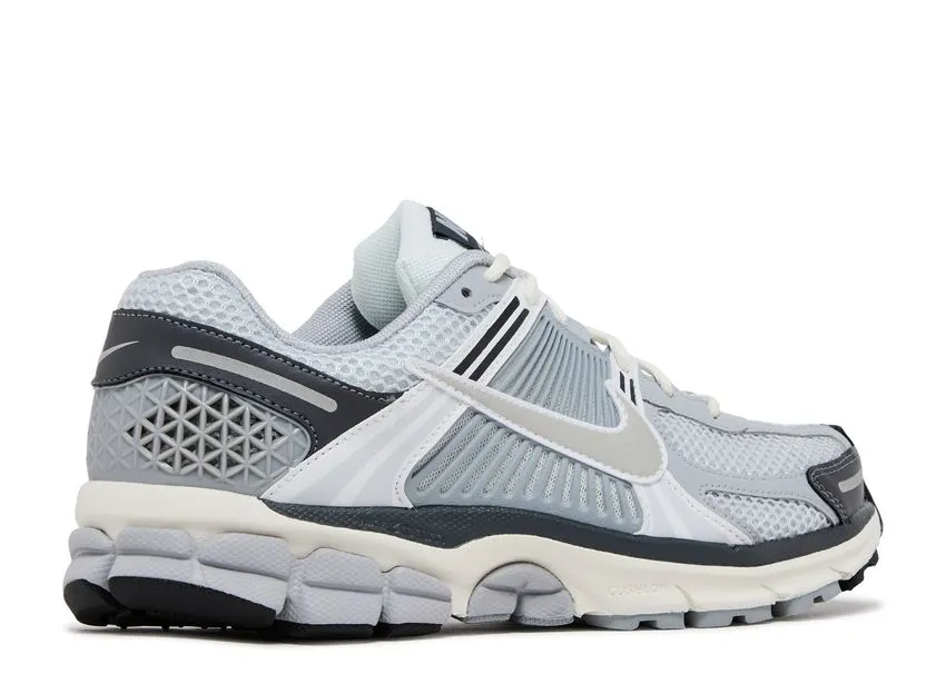 Flexible Cushion Nike Zoom Vomero 5 Pure Platinum