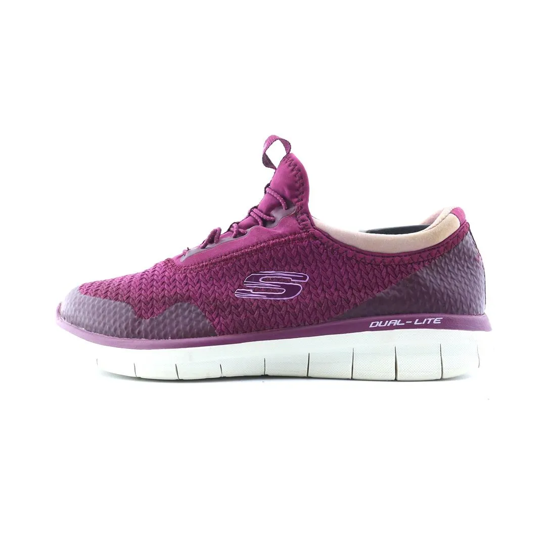 SKECHERS SYNERGY 2.0 Slip Safe