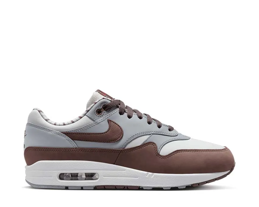 Nike Air Max 1 PRM Cozy Design Fast Motion