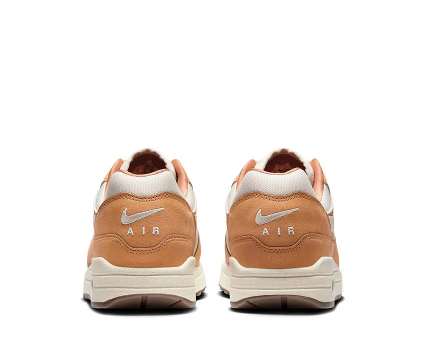 Nike Air Max 1 '87 W "Wheat" Track Trek Relaxed Design