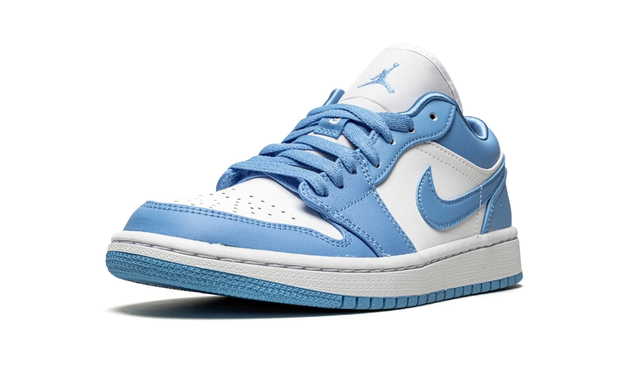 evening run Winter Base Wmns Air Jordan 1 Low University Blue / UNC