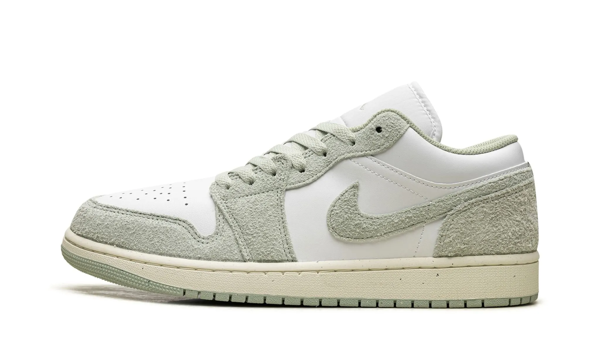 Abrasion resistant Air Jordan 1 Low SE 'Seafoam'