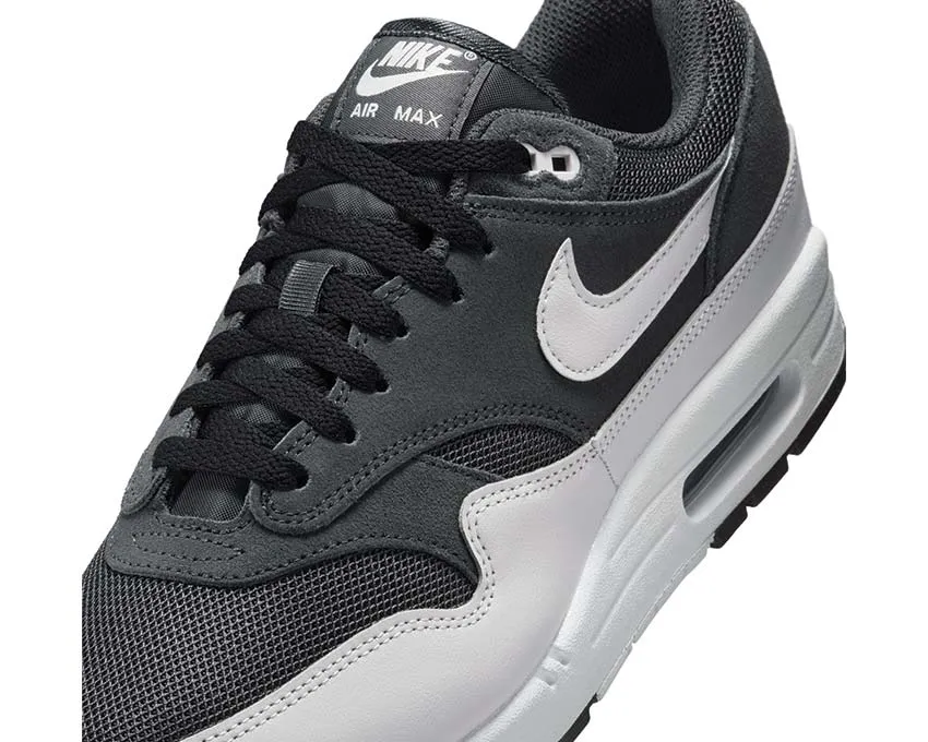 On Duty Nike Air Max 1 Essential "Off Noir"