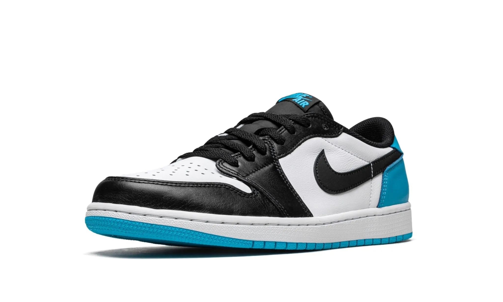 Air Jordan 1 Low Powder Blue/Unc Angel Mood