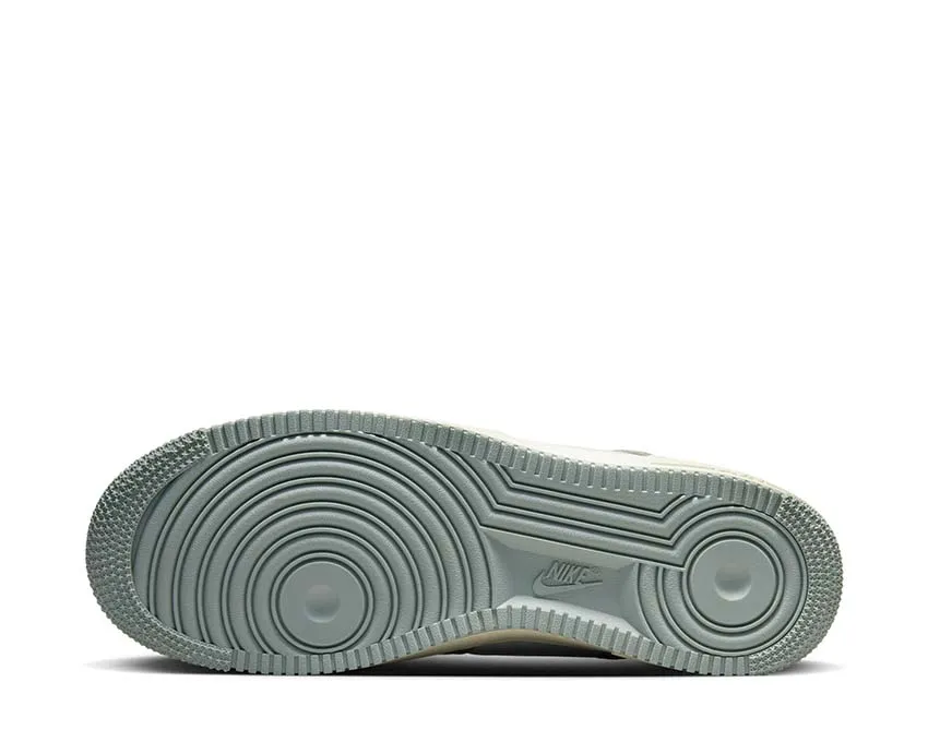 Bare Feel Galaxy Jog Nike Air Force 1 07 LX