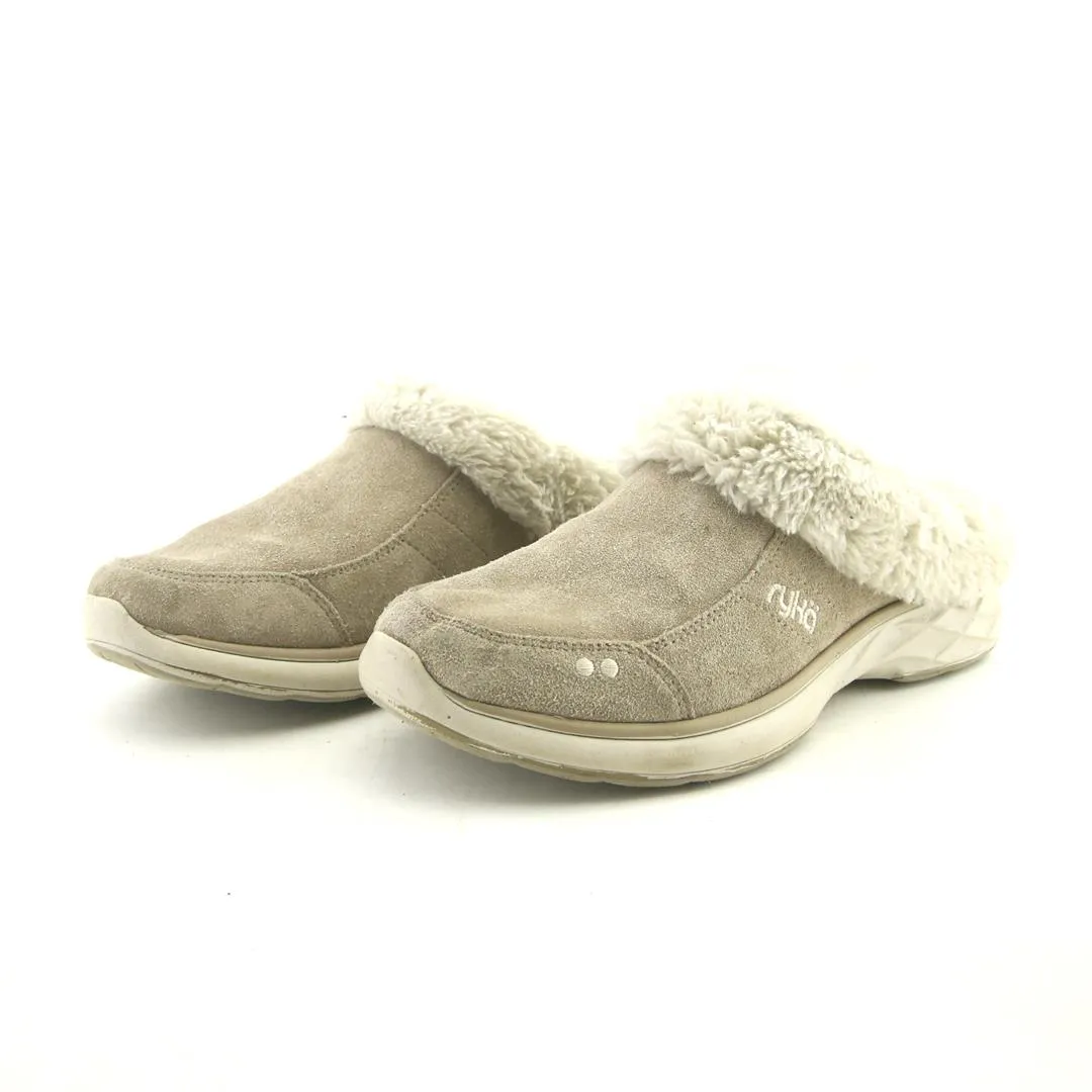 Court Fast Palm Base RYKA LUXURY 2