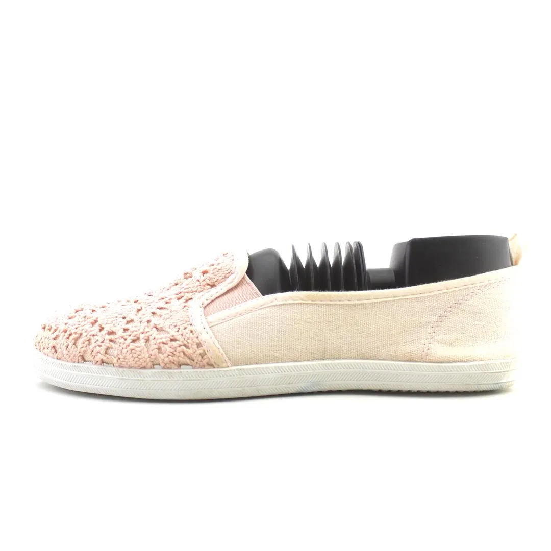 AMERICAN BRAND . Toe box