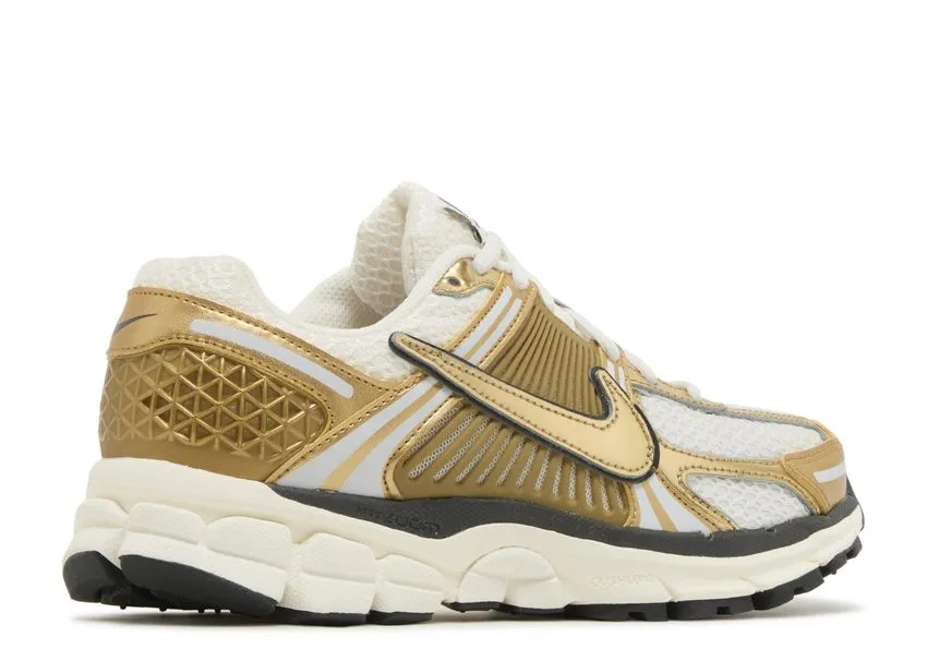 Indoor sports plantar fasciitis shoes Nike Zoom Vomero 5 Metallic Gold