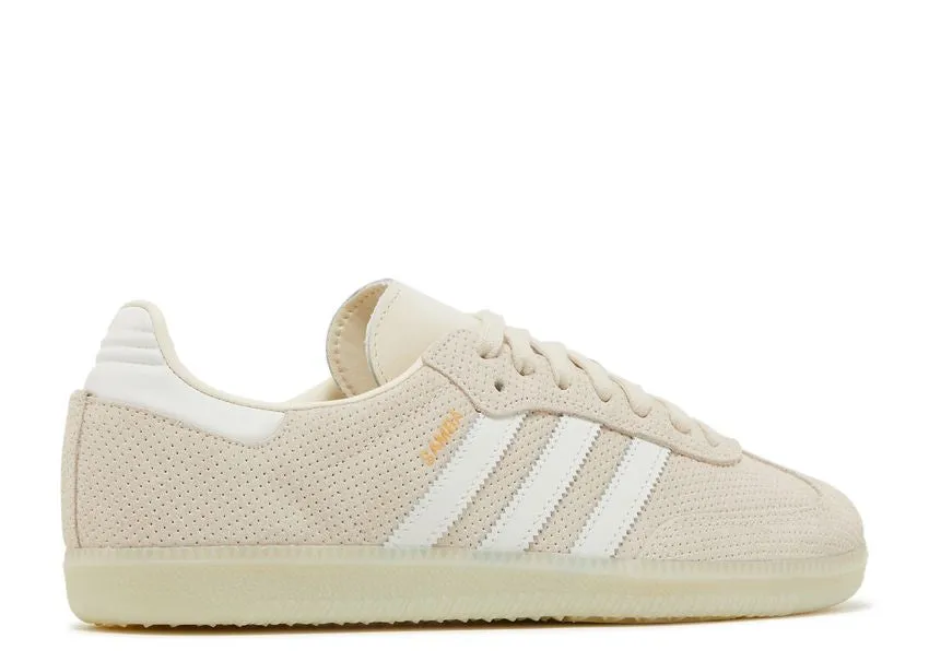 work commute on the road Adidas Samba OG Wonder White Linen Green
