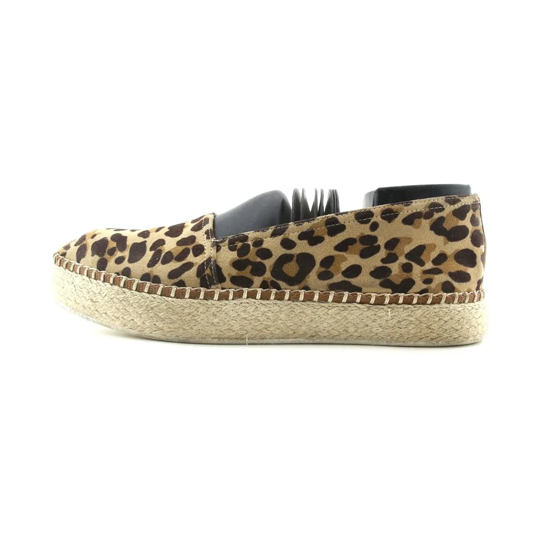 DR SCHOLLS . Stage Pop Fashionable