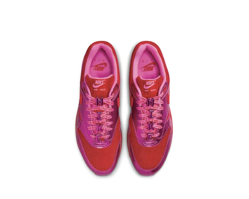 morning jog Nike Air Max 1 Premium Valentine's Day "Playfull Pink"