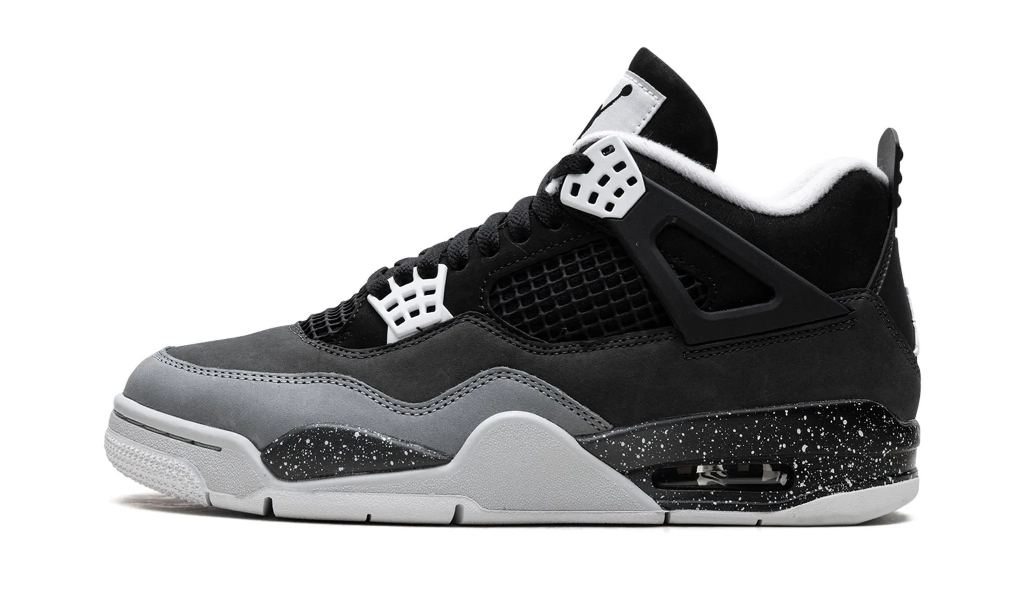 Air Jordan 4 Retro 'Fear' 2024 On The Move
